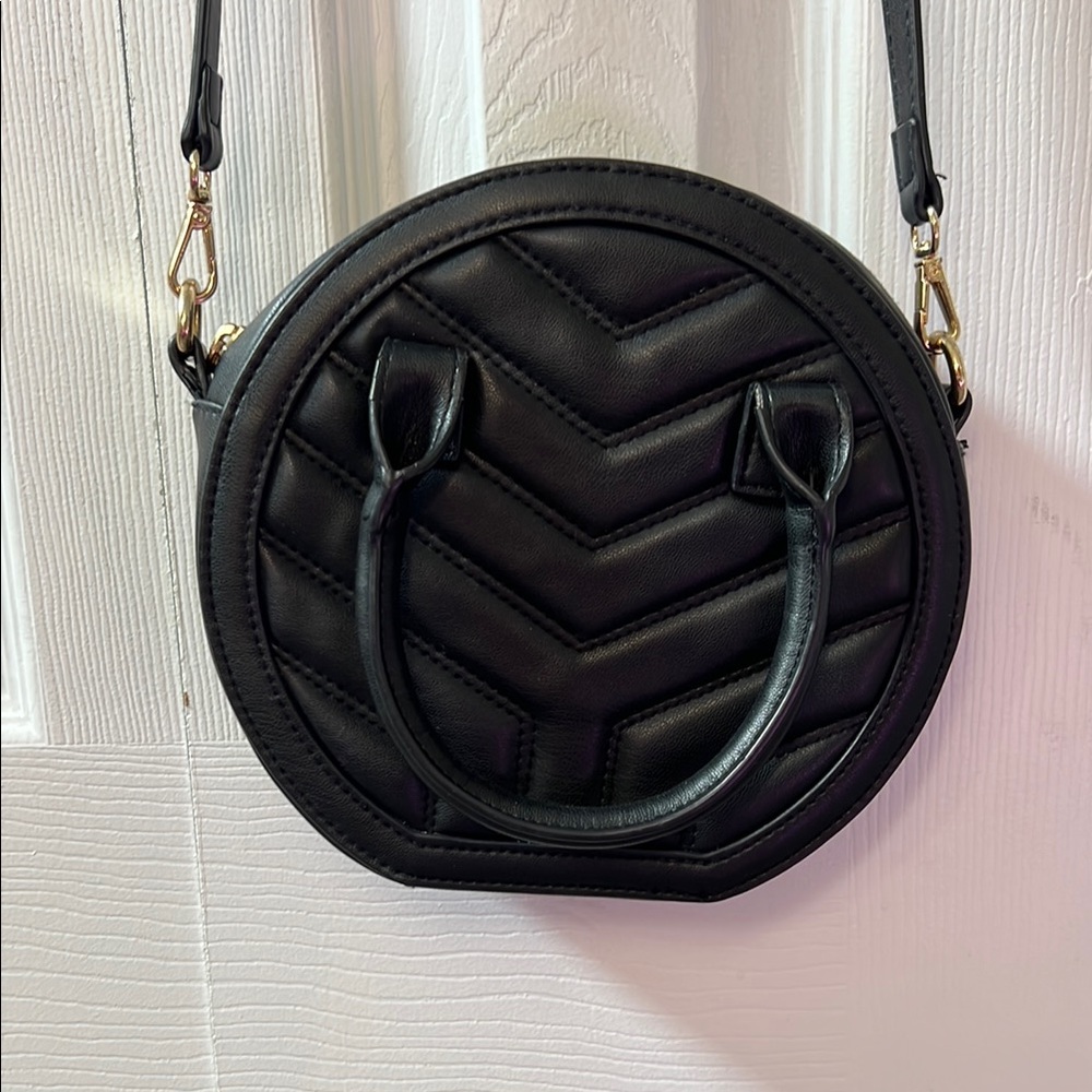 Express Black Hobo Bag with Quilted Design